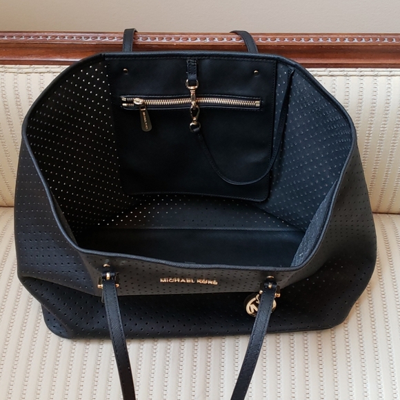 Michael Kors Perforated Leather Jet Set Tote HOST PICK! - Picture 4 of 11
